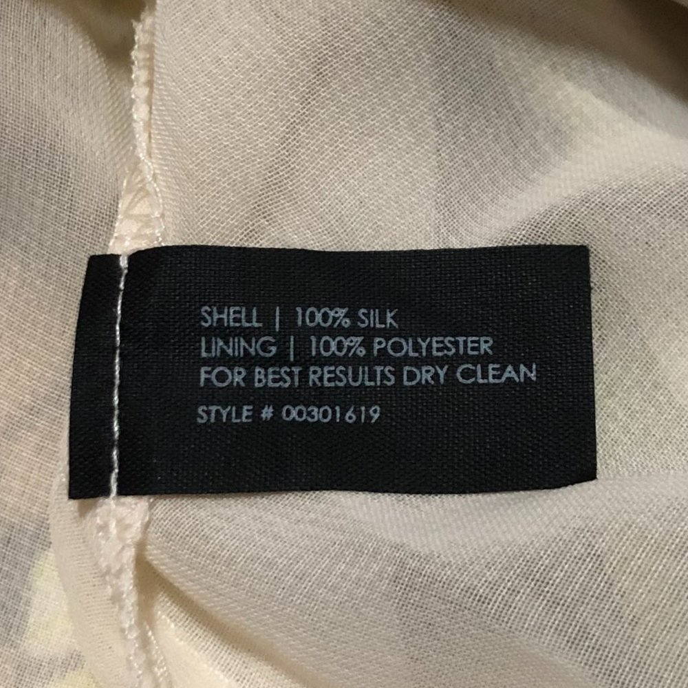 ✨HOST PICK✨*BRAND NEW* Club Monaco Geometric Print Silk (Molli) Skirt - Size 0 - Picture 12 of 12